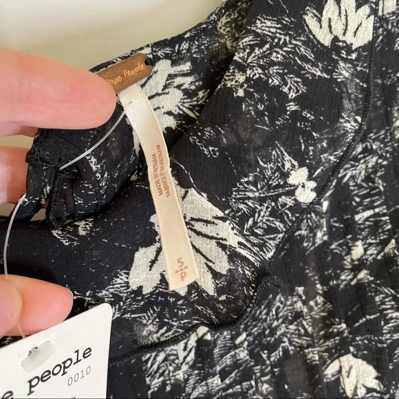 NEW Free People These Dreams Black Floral mini Long Sleeve Dress Size Small - Picture 9 of 16